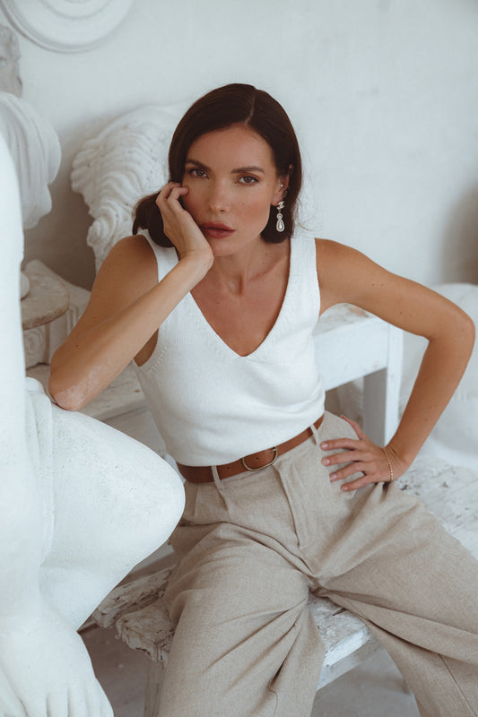 Leanne Padded Linen Plunge Top